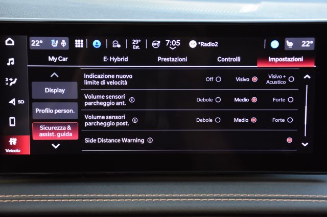 ALFA ROMEO Tonale usata, con Autoradio digitale