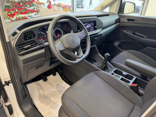 VOLKSWAGEN Caddy usata, con USB