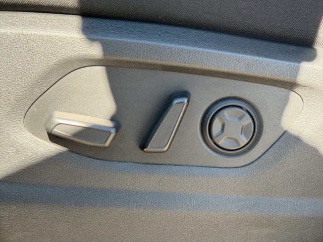 HYUNDAI Staria usata 18