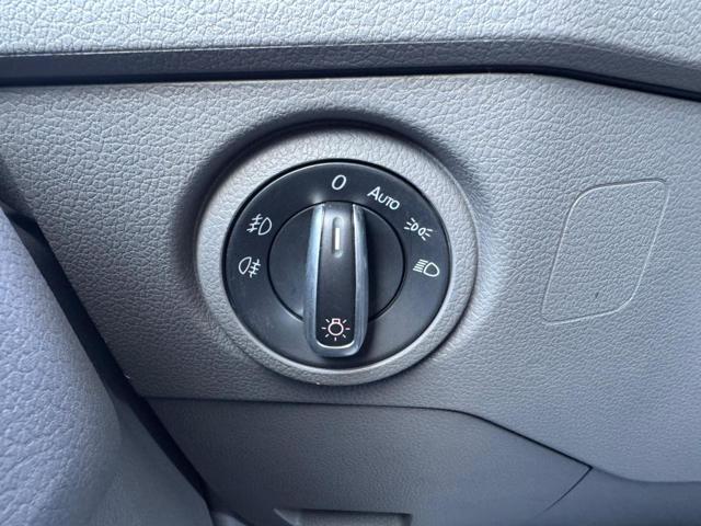 VOLKSWAGEN Crafter usata, con Airbag testa