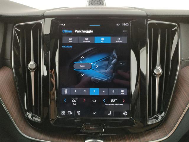 VOLVO XC60 usata, con USB