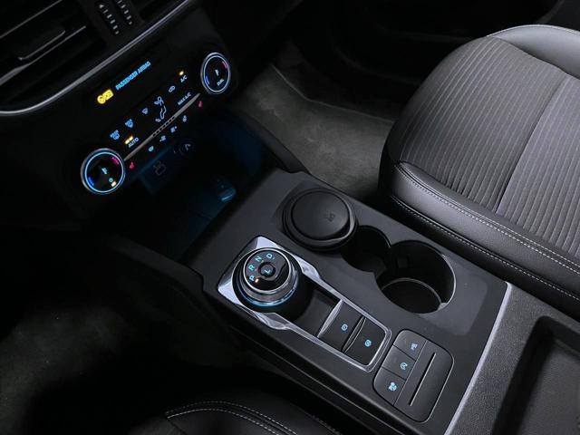 FORD Kuga usata, con Controllo automatico clima
