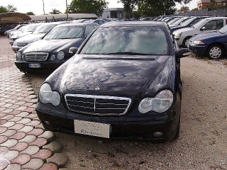 MERCEDES-BENZ C 200 usata, con Airbag