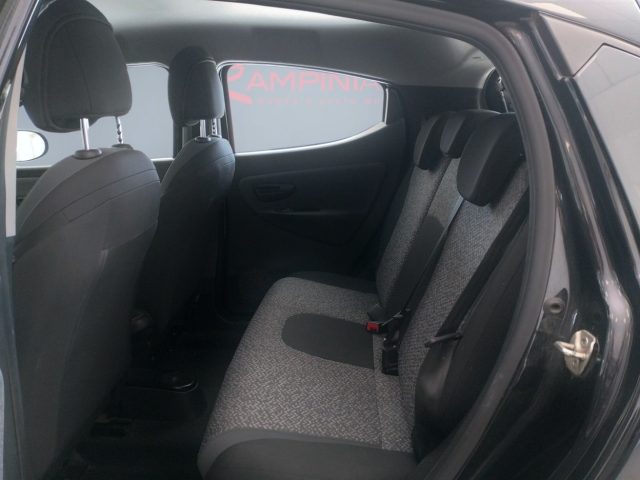 LANCIA Ypsilon usata 17