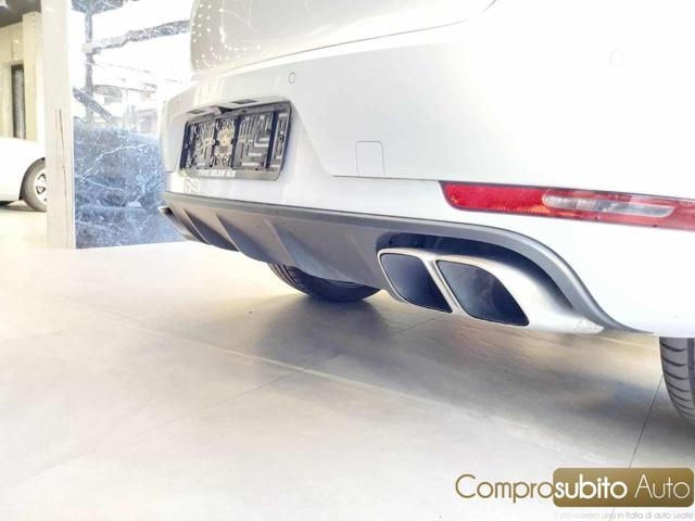 PORSCHE Macan usata 44