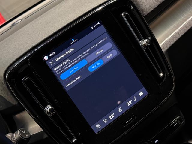 VOLVO XC40 usata, con Sedili riscaldati