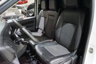 OPEL Vivaro usata, con Autoradio digitale