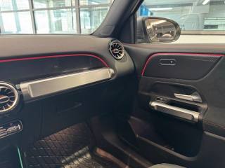 MERCEDES-BENZ GLB 200 usata, con USB