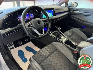 VOLKSWAGEN Golf usata, con Autoradio
