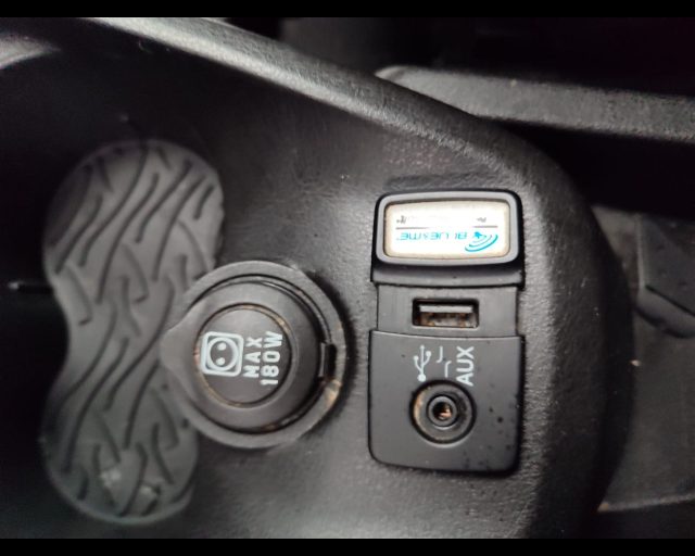 LANCIA Ypsilon usata 29