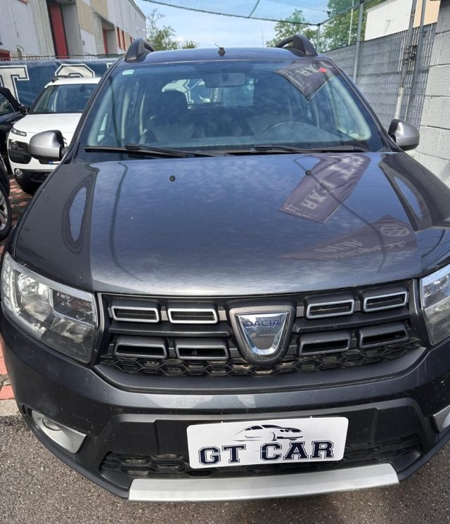 DACIA Sandero usata, con Airbag