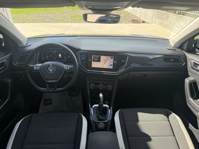 VOLKSWAGEN T-Roc usata 24