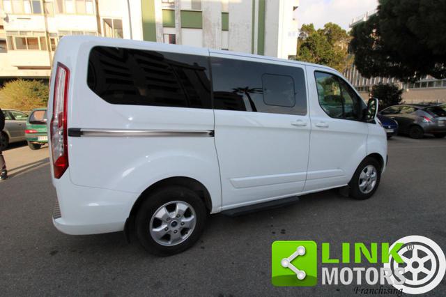 FORD Tourneo Custom usata 18