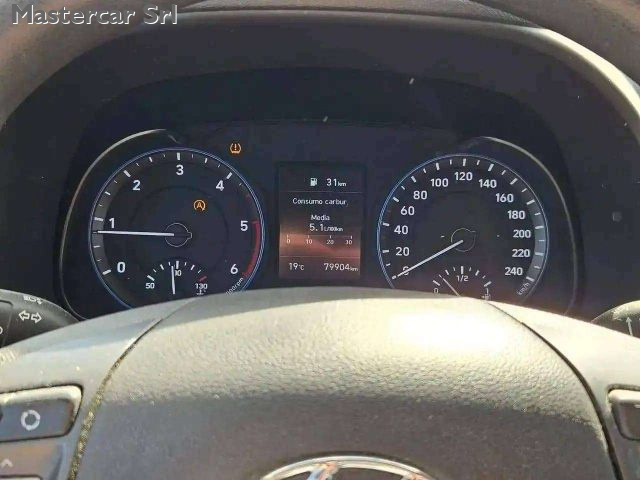 HYUNDAI Kona usata, con Vetri oscurati