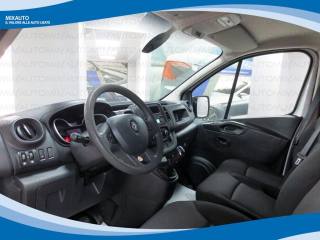 RENAULT Trafic usata, con Alzacristalli elettrici