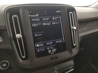 VOLVO XC40 usata, con Volante in pelle