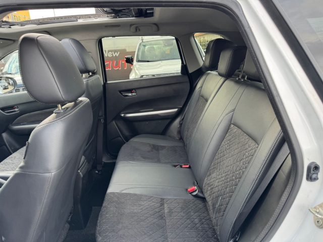 SUZUKI Vitara usata, con Controllo automatico clima