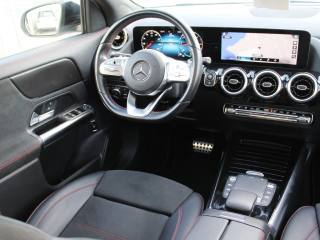 MERCEDES-BENZ GLA 200 usata, con Sedile posteriore sdoppiato