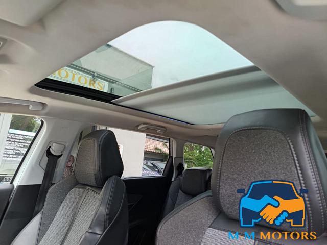 PEUGEOT 5008 usata, con ESP
