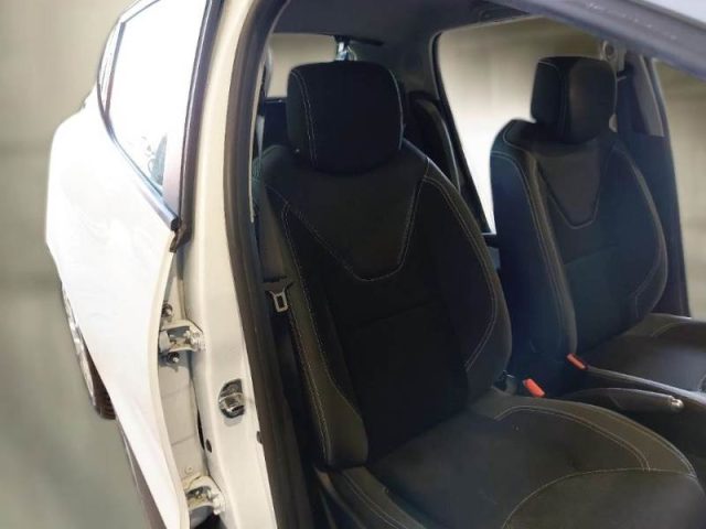 RENAULT Clio usata, con Climatizzatore