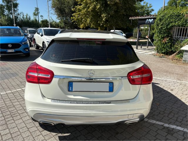MERCEDES-BENZ GLA 200 usata, con Boardcomputer