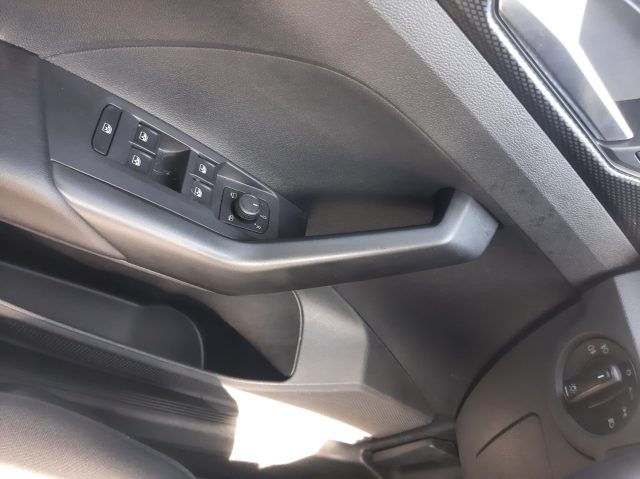 VOLKSWAGEN T-Cross usata, con Touch screen