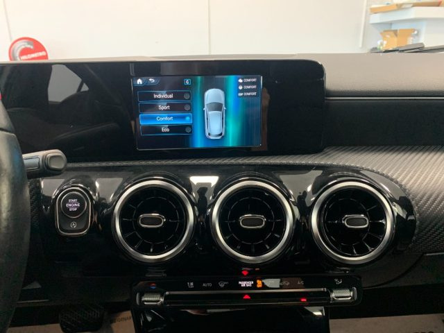 MERCEDES-BENZ A 180 usata, con Park Distance Control