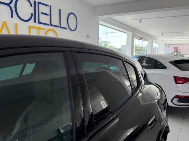 MASERATI Grecale usata, con Frenata d