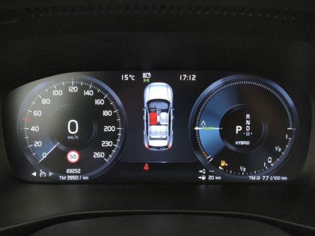 VOLVO XC40 usata, con Controllo trazione