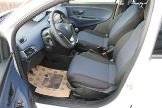 LANCIA Ypsilon usata, con Cruise Control