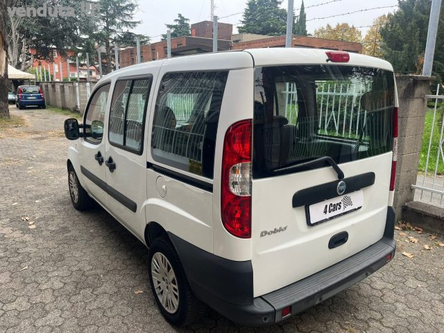 FIAT Doblo usata, con Airbag