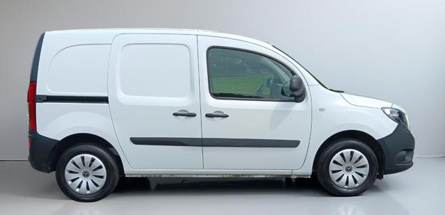 MERCEDES-BENZ Citan usata, con USB