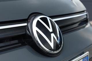 VOLKSWAGEN Golf usata, con Riconoscimento dei segnali stradali