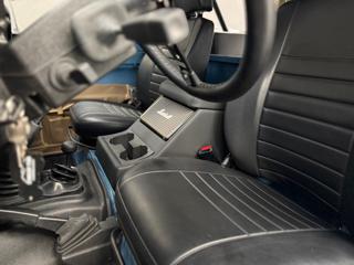 LAND ROVER Defender usata 11
