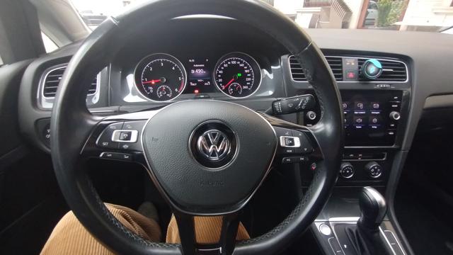 VOLKSWAGEN Golf usata, con Sistema di navigazione