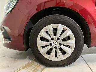 RENAULT Kangoo usata, con Controllo automatico clima