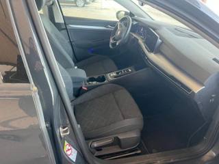VOLKSWAGEN Golf usata, con Autoradio