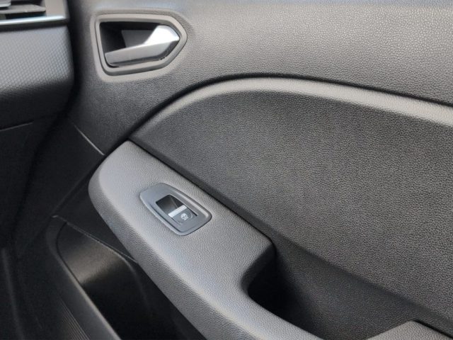 RENAULT Clio usata, con Frenata d