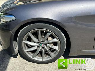 ALFA ROMEO Giulia usata, con Servosterzo