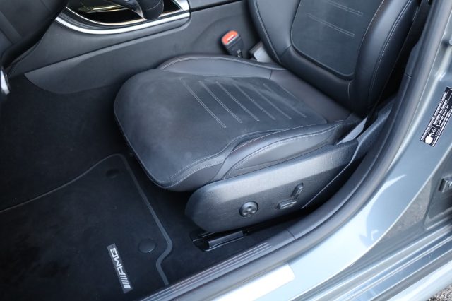 MERCEDES-BENZ C 300 usata 100