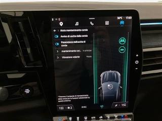 RENAULT Austral usata, con Hill holder