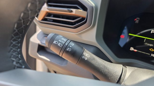 DACIA Bigster usata, con Autoradio digitale