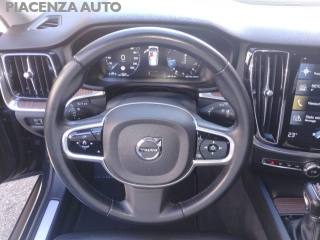 VOLVO V60 Cross Country usata, con Cerchi in lega
