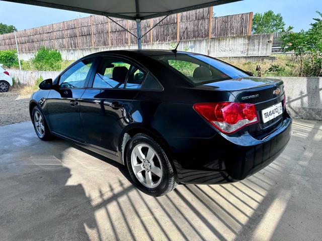 CHEVROLET Cruze usata, con Autoradio