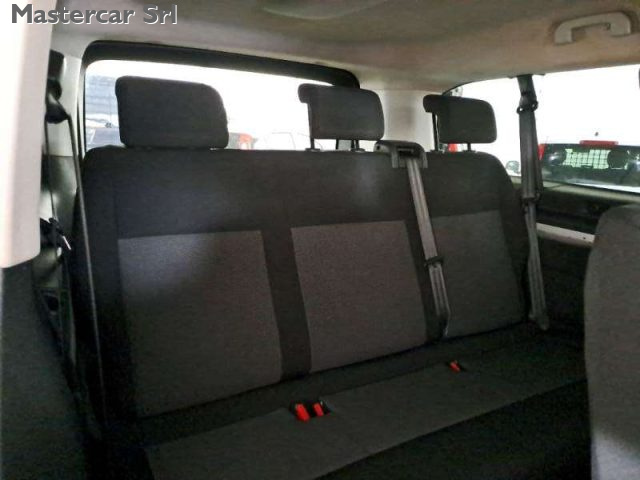 PEUGEOT Traveller usata, con Sedile posteriore sdoppiato