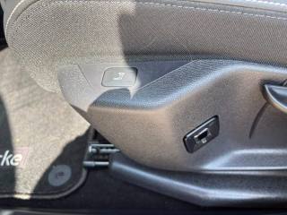 PEUGEOT 3008 usata, con Fari Xenon