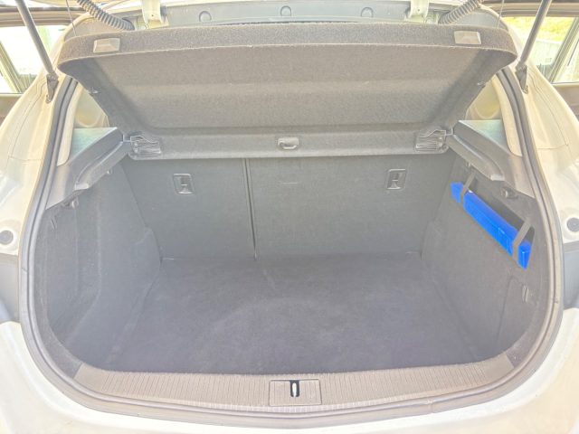 OPEL Astra usata, con Volante multifunzione