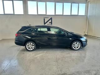 OPEL Astra usata, con Cruise Control