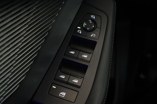 BMW 118 usata, con Controllo automatico clima