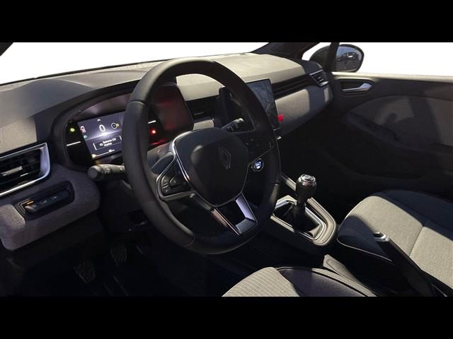 RENAULT Clio usata, con Climatizzatore